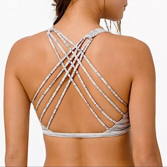 NWT Lululemon 6 Free to Be Wild Bra Grey White Stripes - Picture 4 of 10